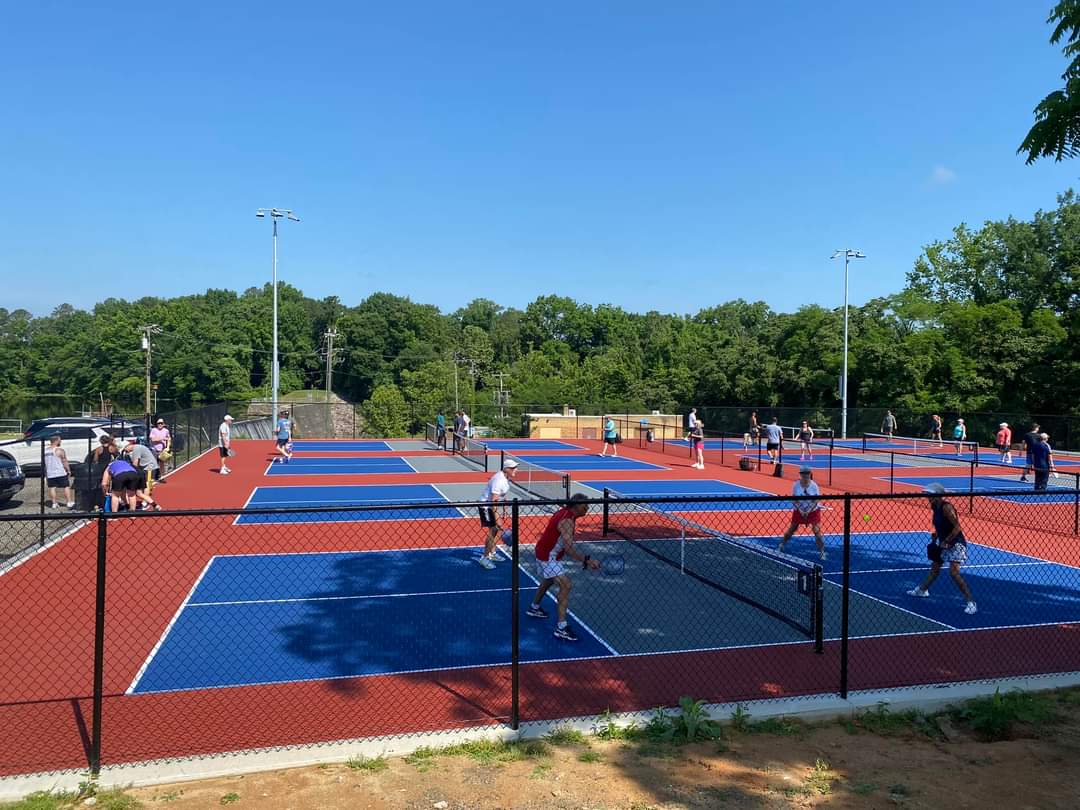 Lakeview Park Pickleball Courts